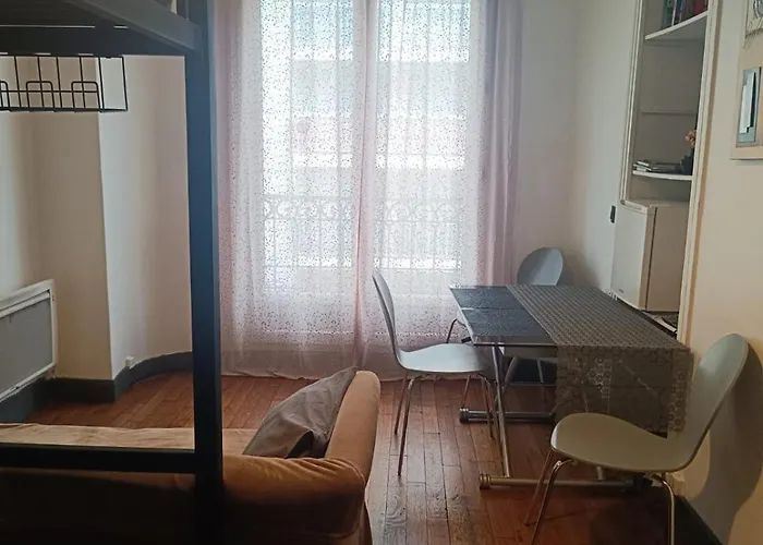 Хостел Privees Dans Un De 2 Pieces A 13e *