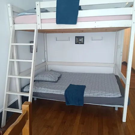 Privées Dans Un De 2 Pièces à 13e *